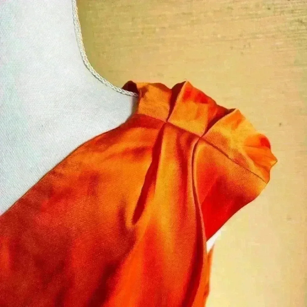 Elliatt Zelda Satiny One Shoulder Dress - Picture 9 of 9